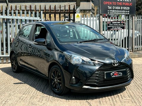 Toyota Yaris Vvt-i Active Black