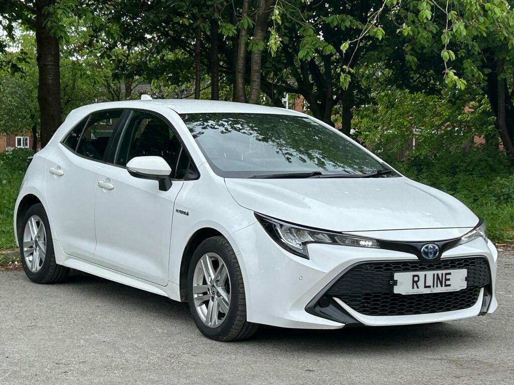 Toyota Corolla 1.8 Vvt-h Icon Tech Cvt Euro 6 S S White #3