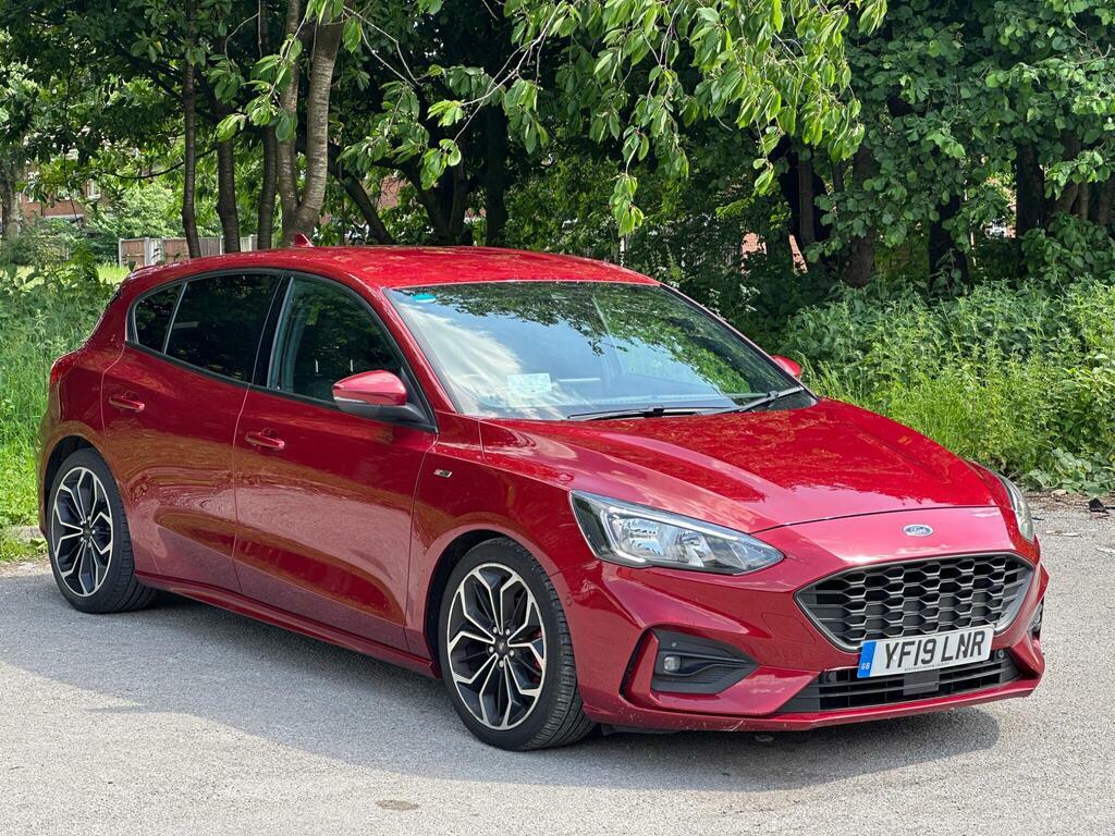 Ford Focus 1.5 Ecoblue St-line X Euro 6 S S Red
