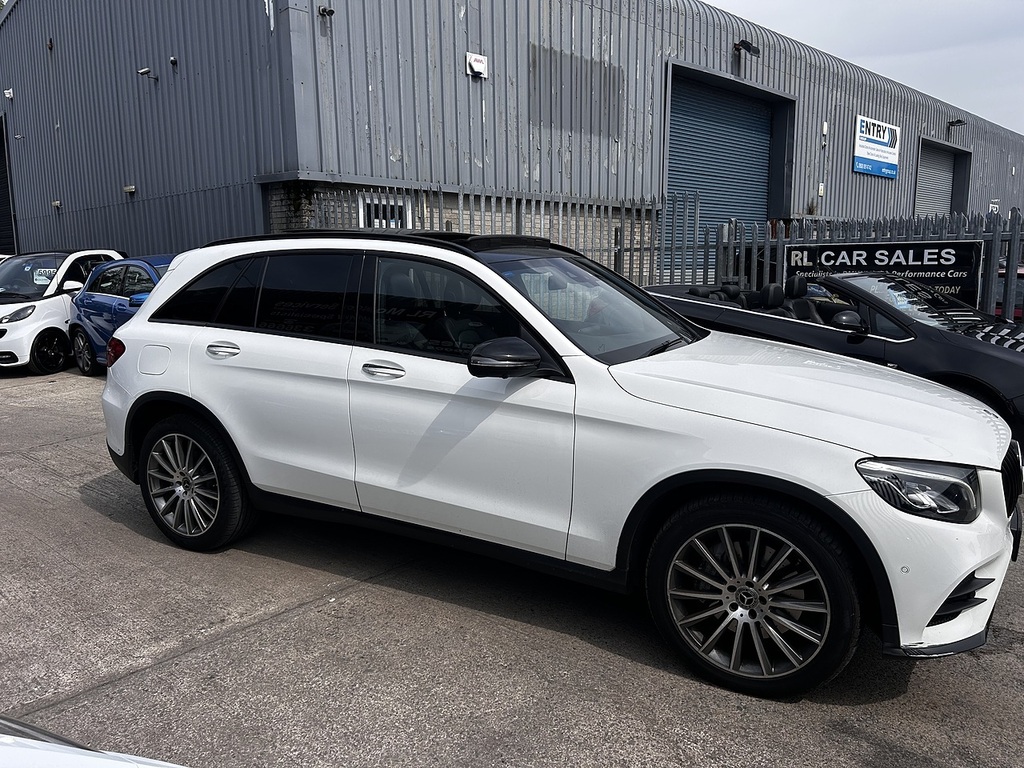 Mercedes-Benz GLC Class Glc350d V6 Amg Line White #5