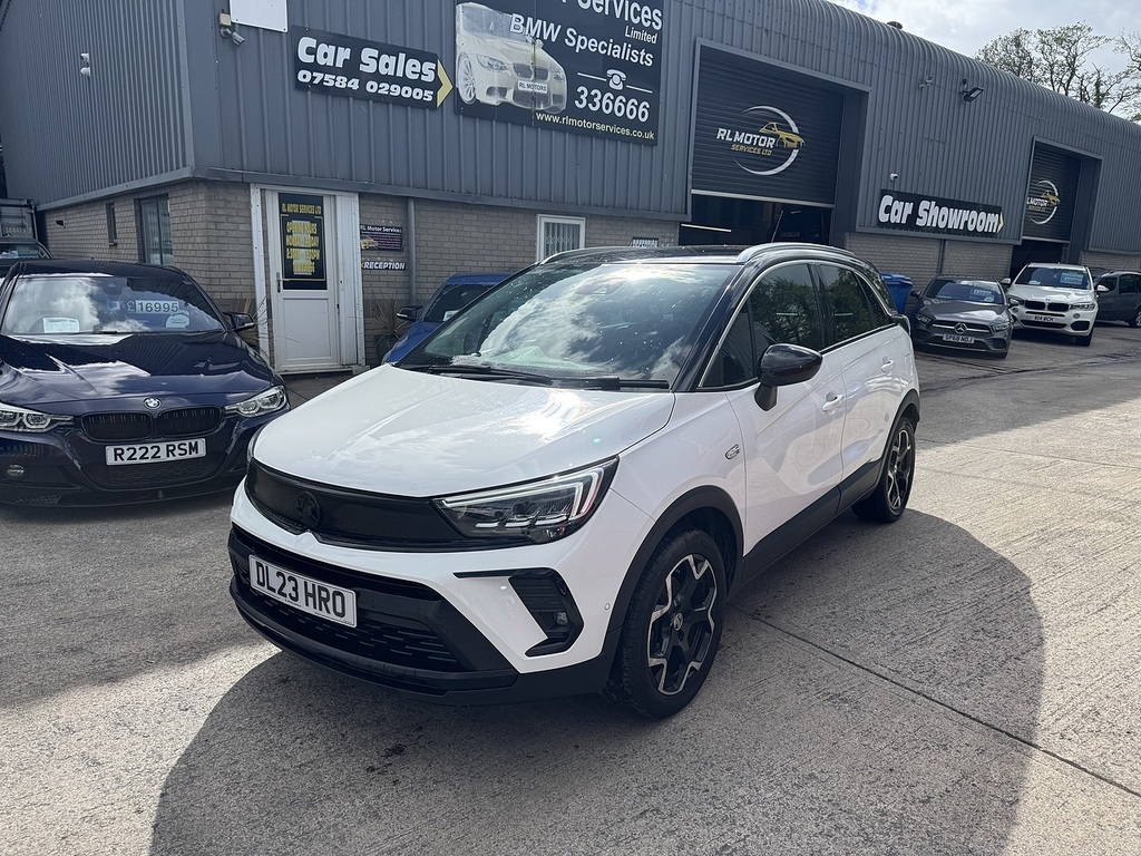 Vauxhall Crossland Turbo Ultimate White