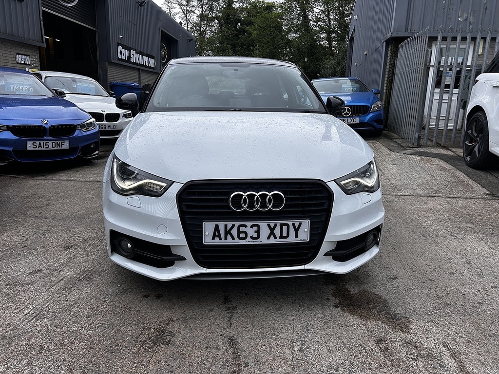 Audi A1 Tfsi S Line Style Edition AK63XDY White #5