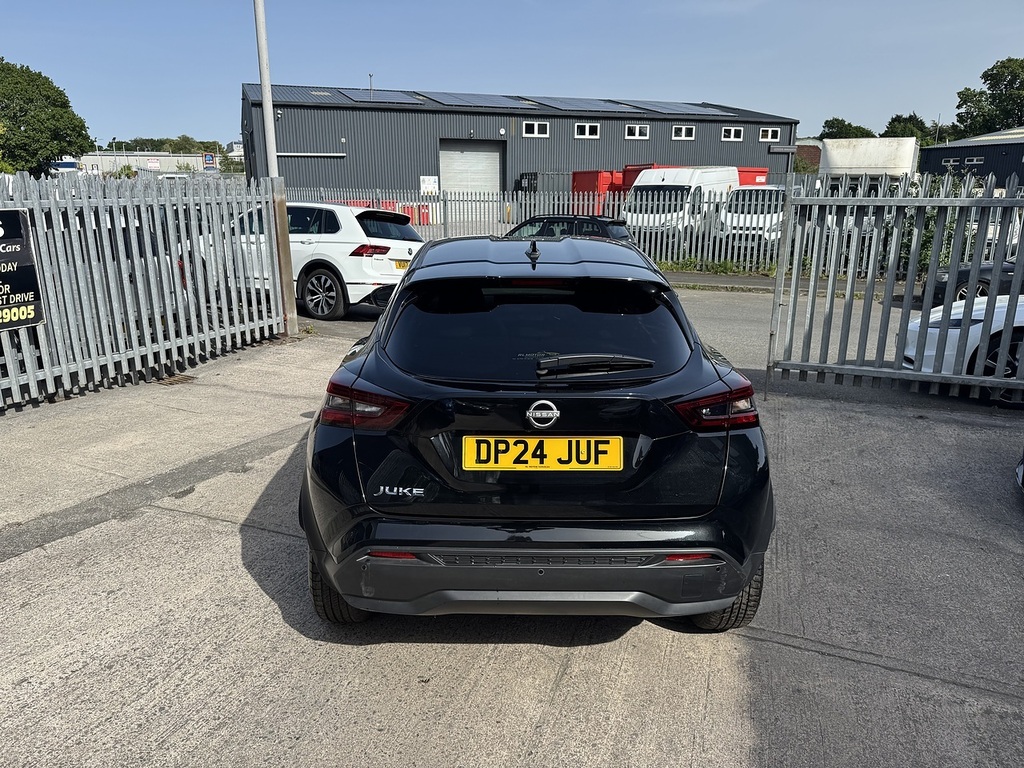 Nissan Juke Dig-t N-connecta DP24JUF Black #3