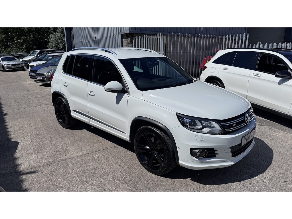 Volkswagen Tiguan Tdi Bluemotion Tech R-line Edition YD16ANR White #4