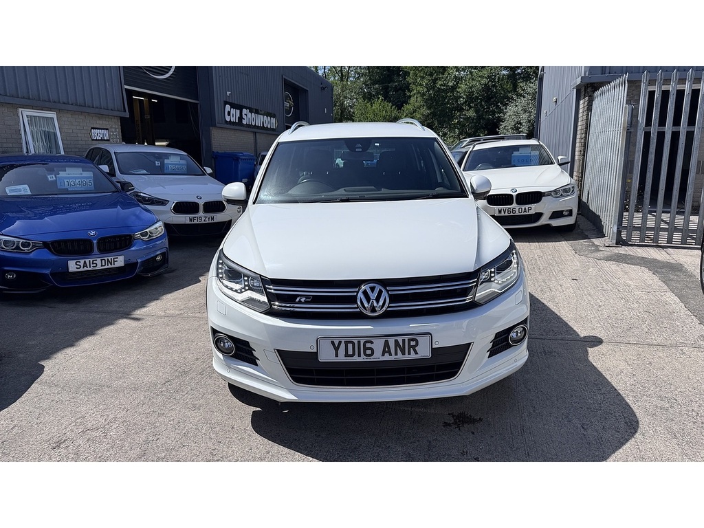 Volkswagen Tiguan Tdi Bluemotion Tech R-line Edition YD16ANR White #3