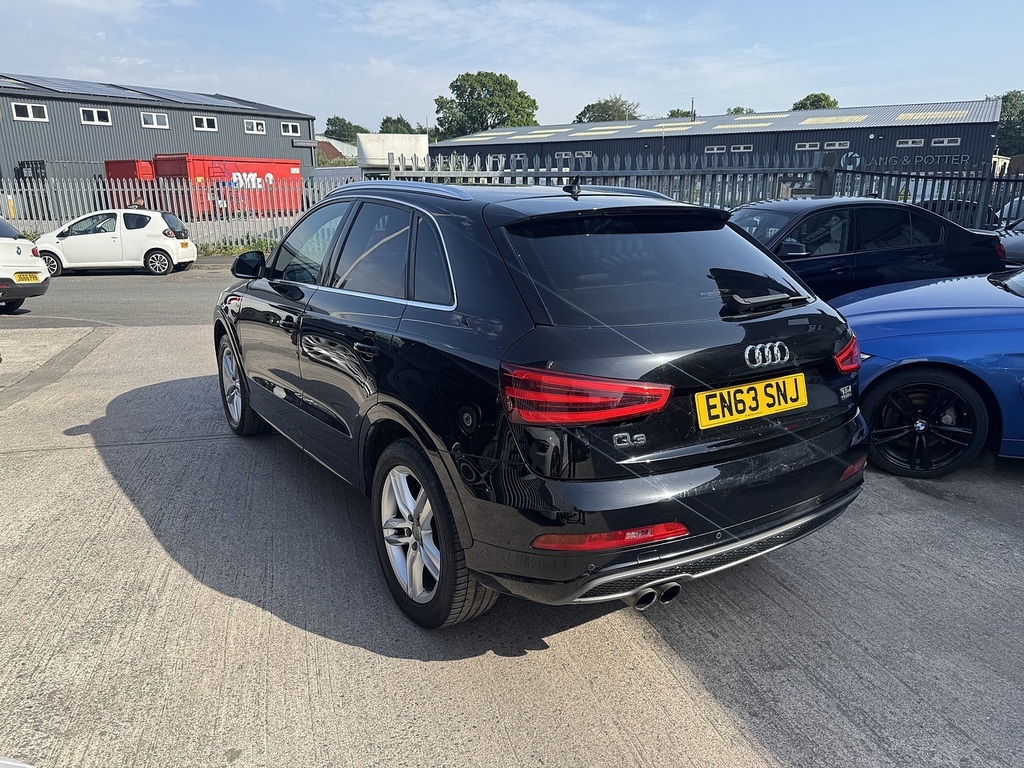 Audi Q3 Tdi S Line EN63SNJ Black #6