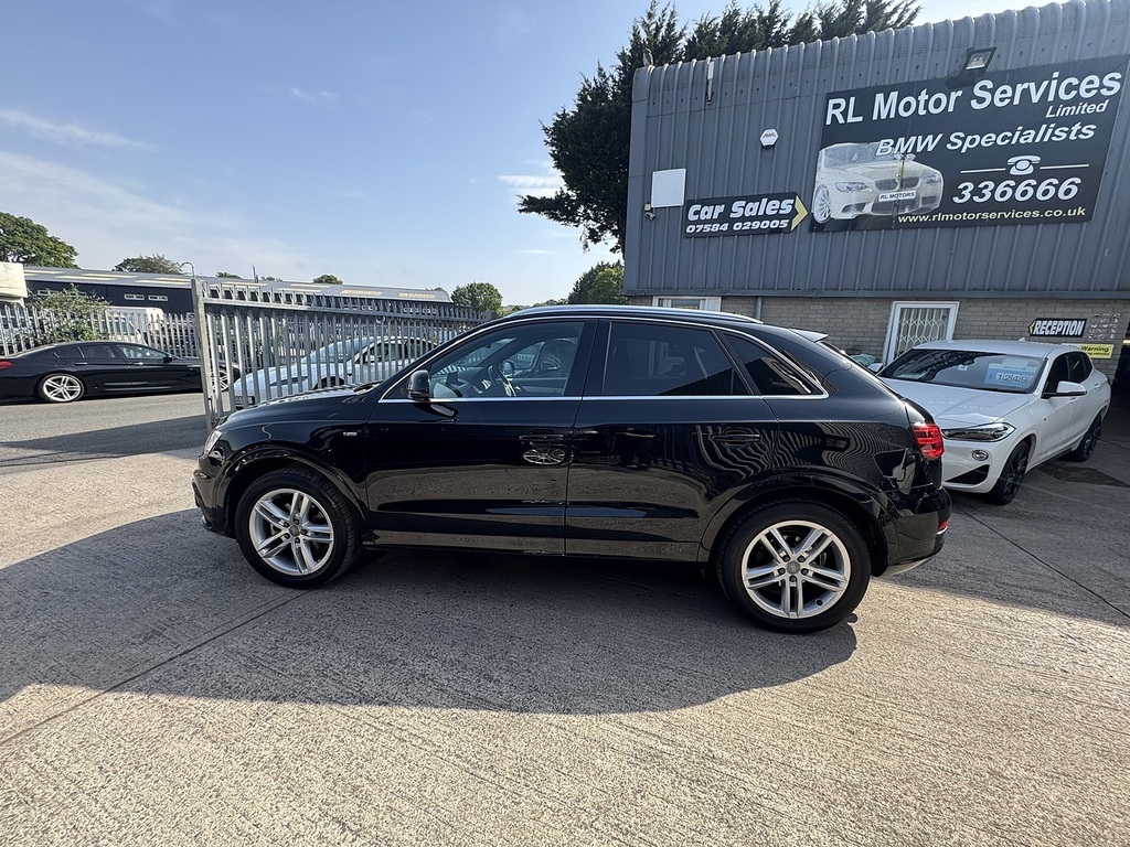 Audi Q3 Tdi S Line EN63SNJ Black #2