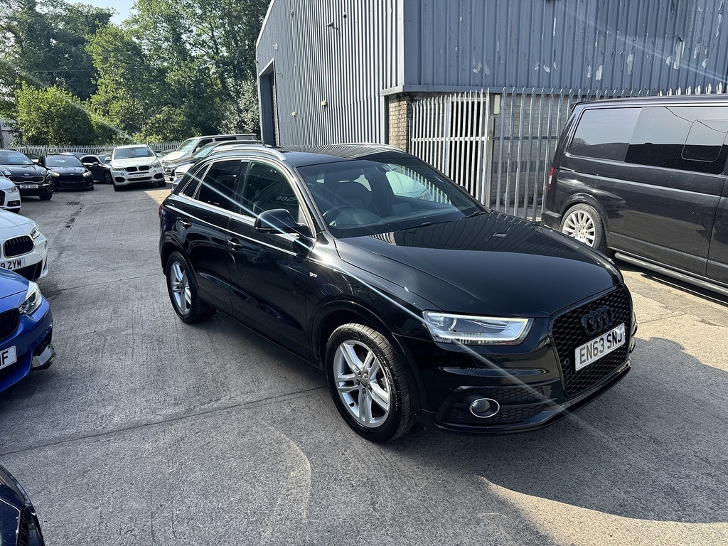 Audi Q3 Tdi S Line EN63SNJ Black #4