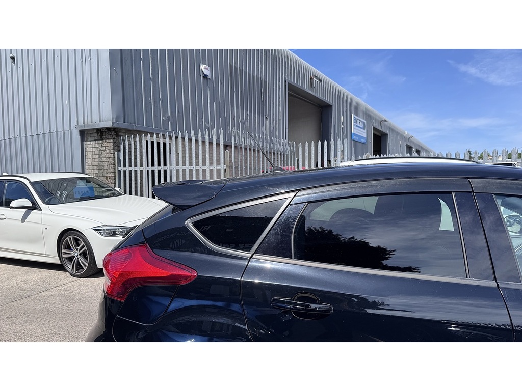 Ford Focus Tdci St-2 L123AJE Black #6