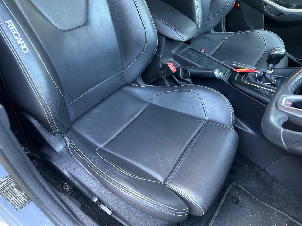 Ford Focus 2.0T Ecoboost St-3 Euro 6 S S WM66XYG Grey #5
