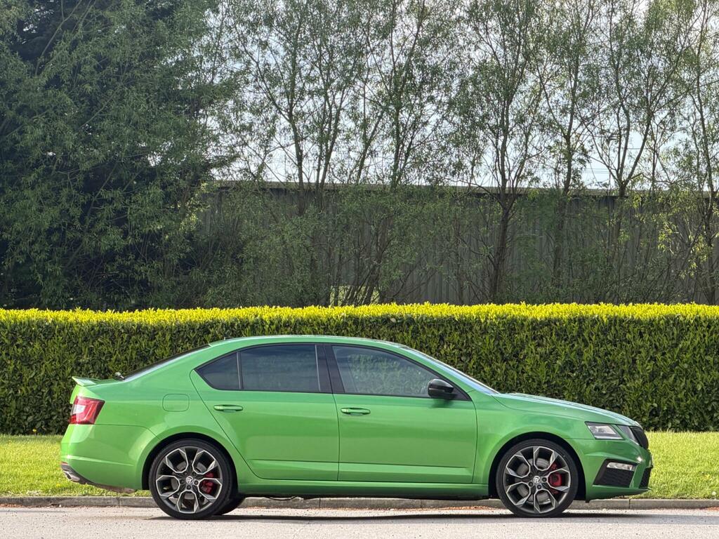 Skoda Octavia 2.0 Tsi Vrs Euro 6 Ss Green #2
