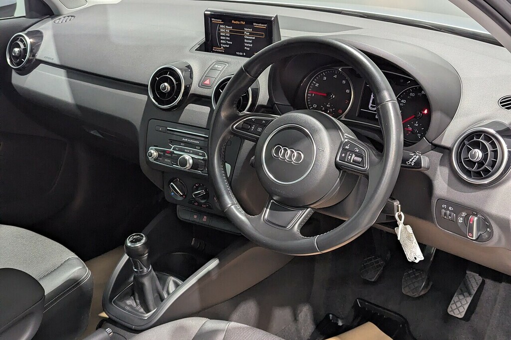 Audi A1 1.0 Tfsi Sport Hatchback Euro 6 Silver #2