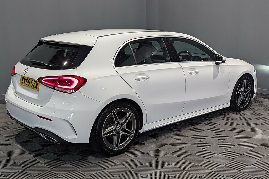 Mercedes-Benz A Class 1.5 A180d Amg Line Hatchback 7G-dct Eur SY68GZW White #4