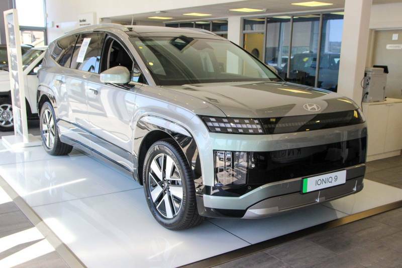 Hyundai Ioniq 110Kwh Ultimate Awd - 2026 Grey