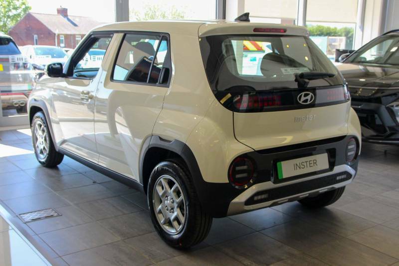 Hyundai Inster Standard Range 42Kwh 01 - 2025 #3
