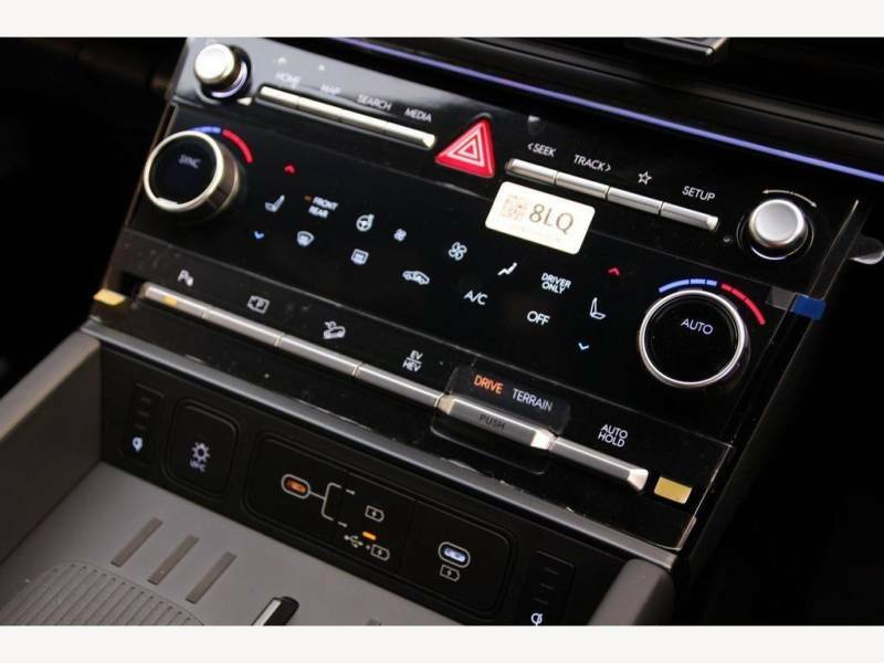 Hyundai Santa Fe 1.6T Calligraphy 4Wd Euro 6 Ss 6Seat  #4