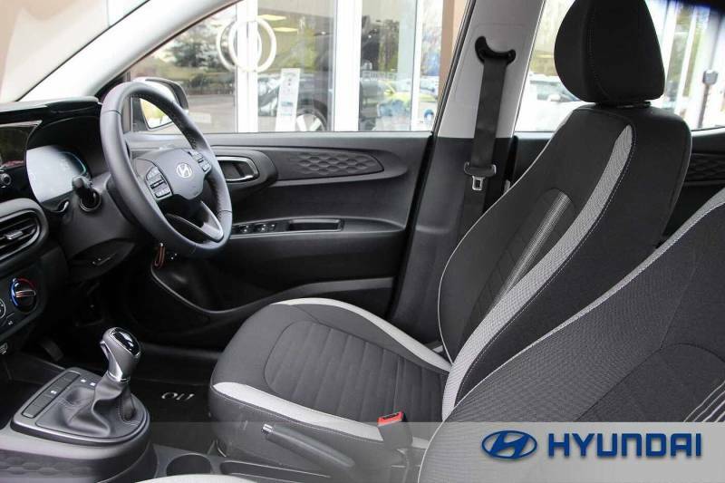 Hyundai I10 1.0 63 Advance Nav - 2025 75 YR75TJX Black #2