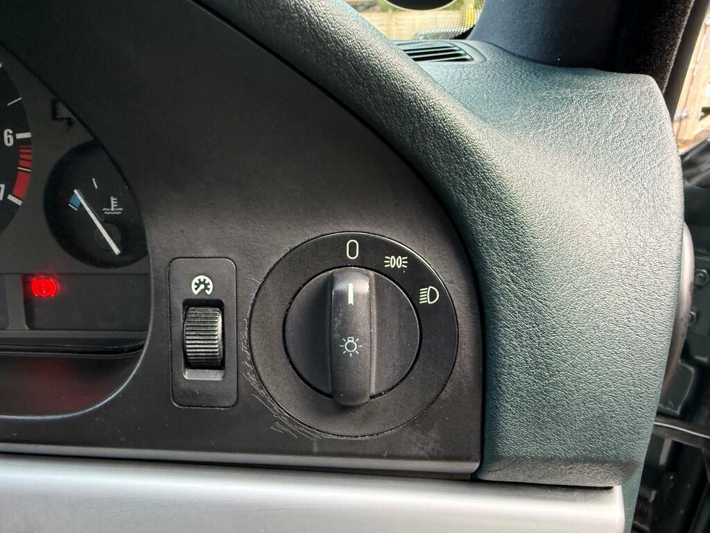 BMW 5 Series Sport #22