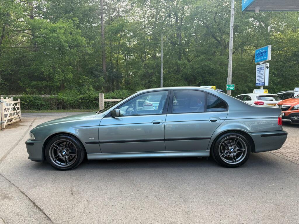 BMW 5 Series 3.0 530I Sport Green #6
