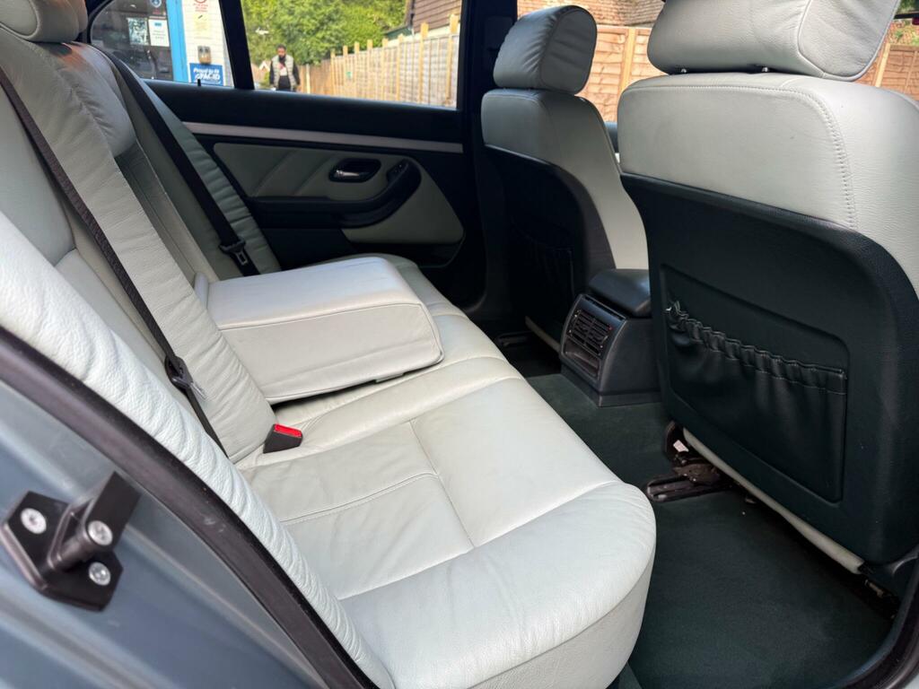 BMW 5 Series Sport #21