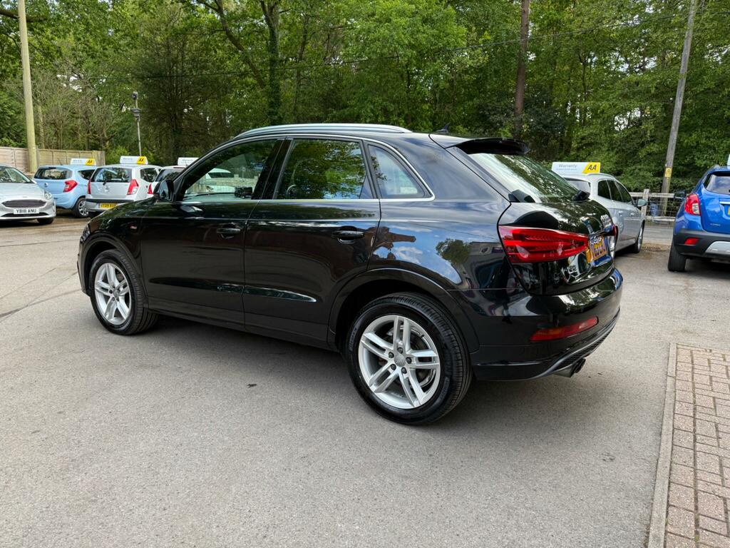 Audi Q3 2.0 Tdi S Line S Tronic Quattro Euro 5 S S YT63CHJ Black #2