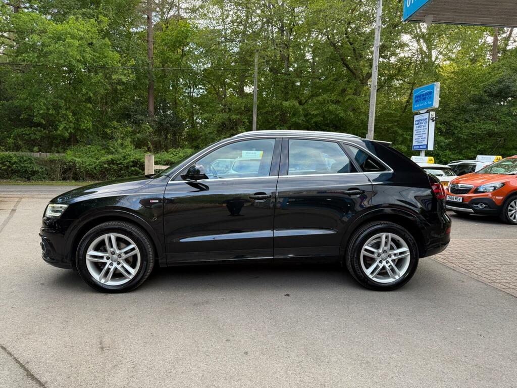 Audi Q3 2.0 Tdi S Line S Tronic Quattro Euro 5 S S YT63CHJ Black #6