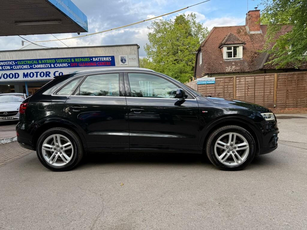 Audi Q3 2.0 Tdi S Line S Tronic Quattro Euro 5 S S YT63CHJ Black #5