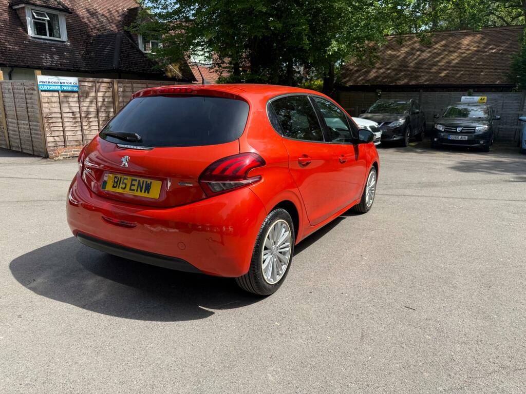 Peugeot 208 1.2 Puretech Allure Euro 6  Orange #4