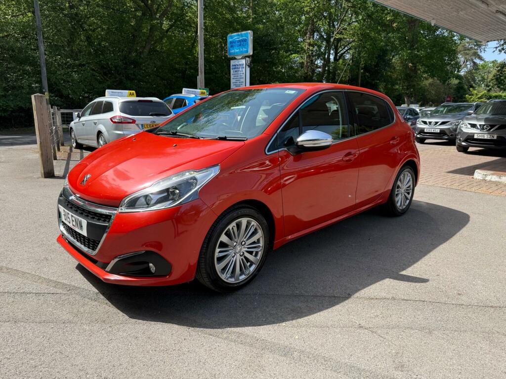 Peugeot 208 1.2 Puretech Allure Euro 6  Orange #3