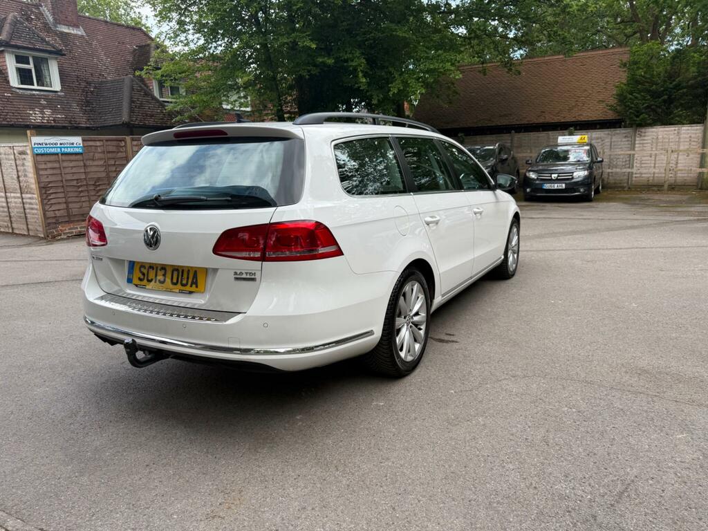 Volkswagen Passat 2.0 Tdi Bluemotion Tech Highline Dsg Euro 5 S S SC13OUA White #4