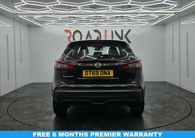 Nissan Qashqai 1.3 Dig-t Acenta Premium Suv Dct E DT69ONA Black #6