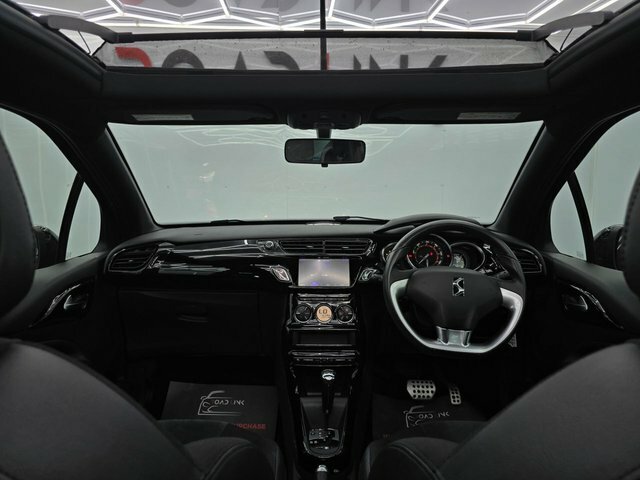 DS DS 3 Cabrio 1.2 Puretech Dstyle Nav Cabriolet Eat6 Red #4