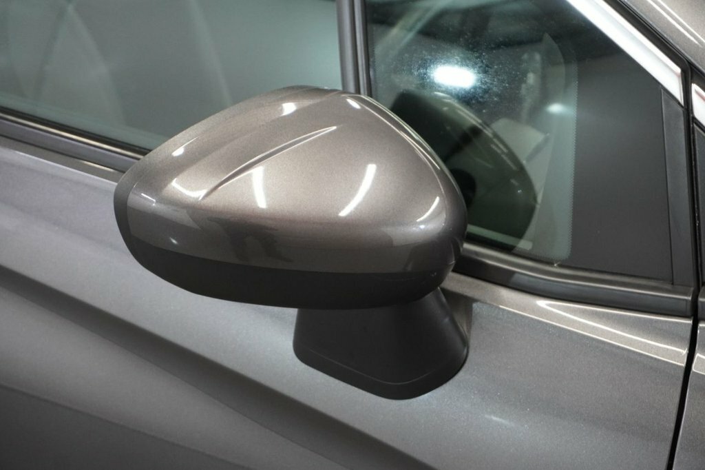 Vauxhall Crossland X 1.2L Elite RGZ8187 Grey #4