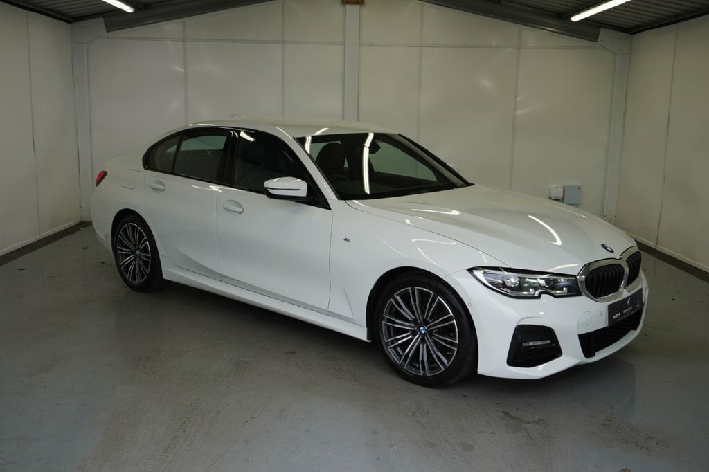 BMW 3 Series 2L M Sport White #2