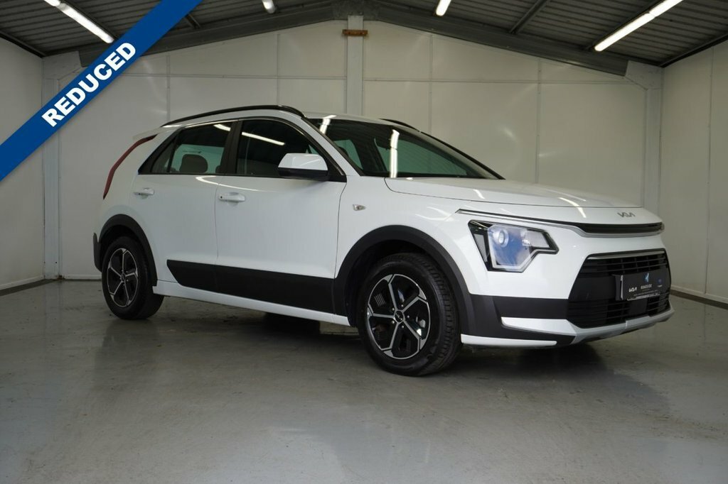 Kia Niro 1.6L 2 White