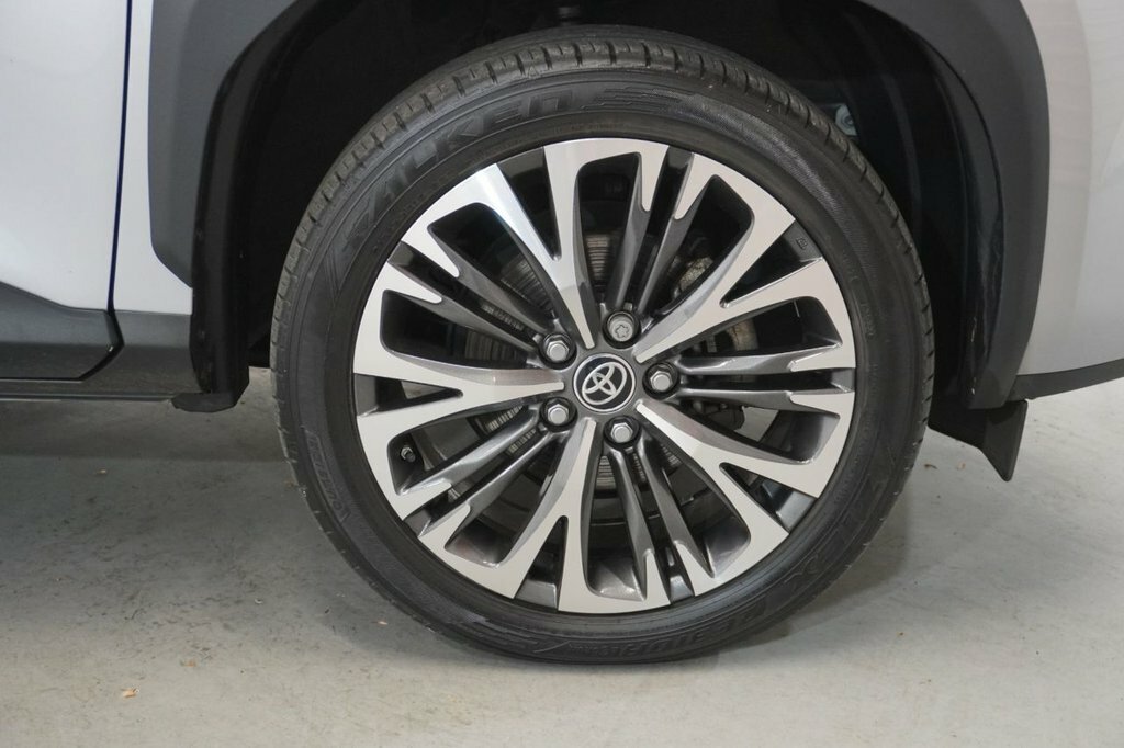 Toyota Yaris Cross 1.5L Excel BYZ8217 Silver #3