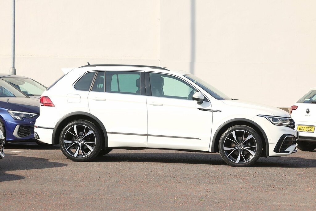Volkswagen Tiguan 2023 Volkswagen Tiguan 2.0 R-line Tdi Dsg SXZ1427 White #2