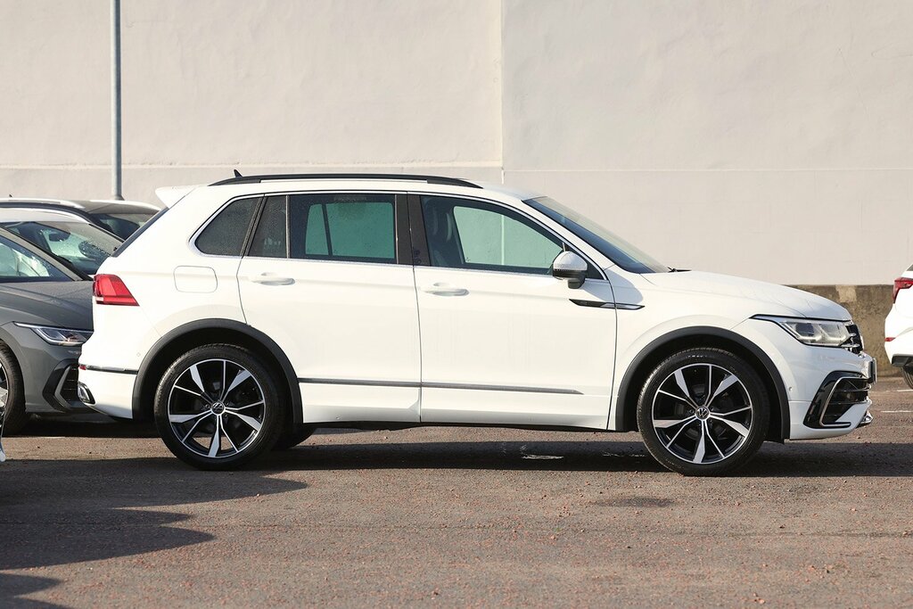 Volkswagen Tiguan 2023 Volkswagen Tiguan 2.0 R-line Tdi Dsg KT72NXC White #2
