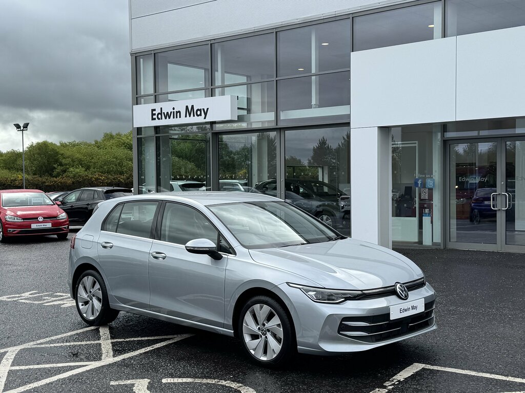 Volkswagen Golf 2025 Volkswagen Golf Style 1.5 Tsi 150Ps Silver