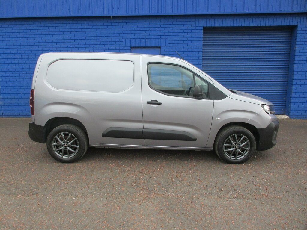 Peugeot Partner Ex.vat 2024 Peugeot Partner 1.5 Bluehdi Profession CA74NYB Grey #2