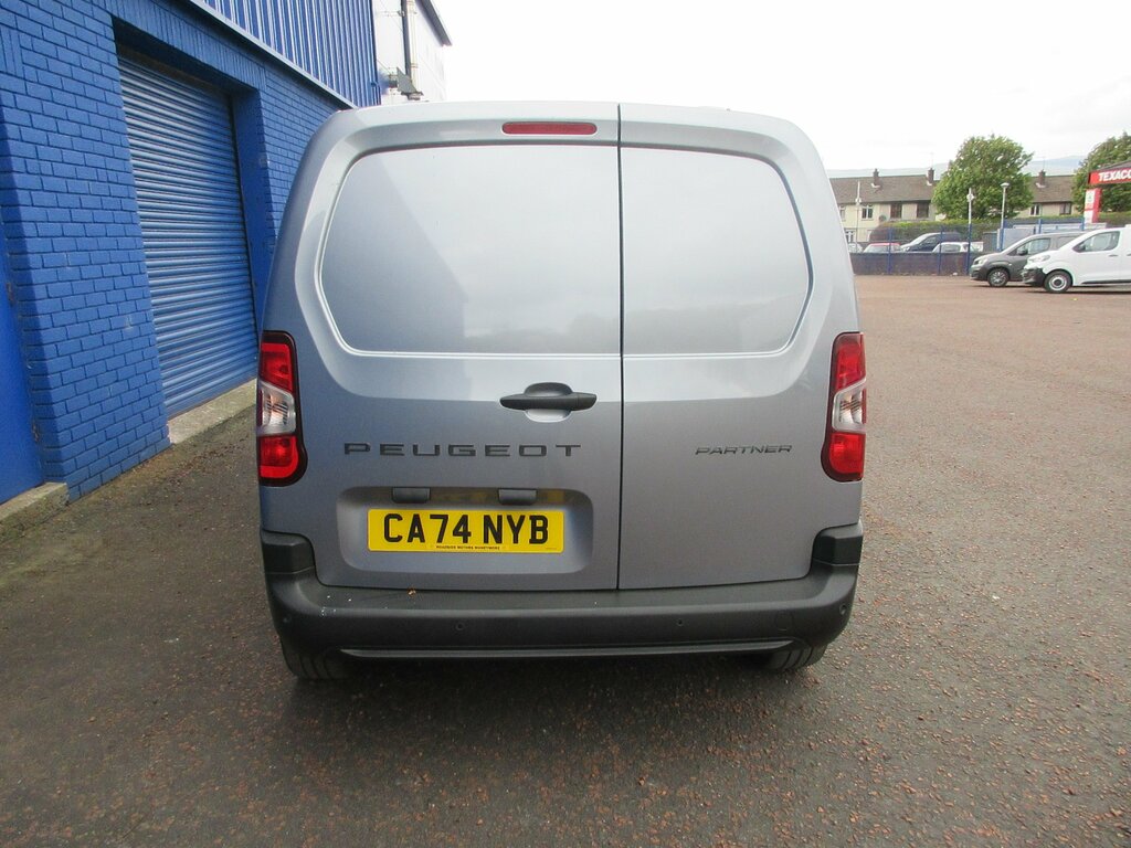 Peugeot Partner Ex.vat 2024 Peugeot Partner 1.5 Bluehdi Profession CA74NYB Grey #4