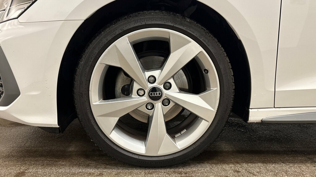 Audi A3 2024 Audi A3 1.5 Tfsi S Line 35 YD24CGU White #5