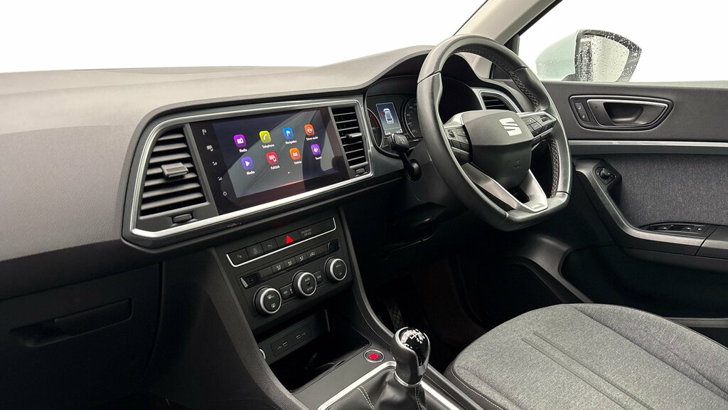 Seat Ateca 2022 Seat Ateca 1.5 Tsi Evo Se Technology SY22LGJ White #2