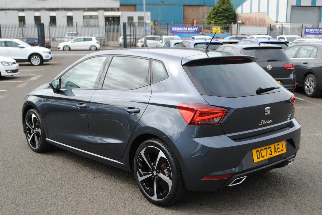 Seat Ibiza 2024 Seat Ibiza 1.0 Tsi Fr Sport 110 DC73AEJ Grey #6
