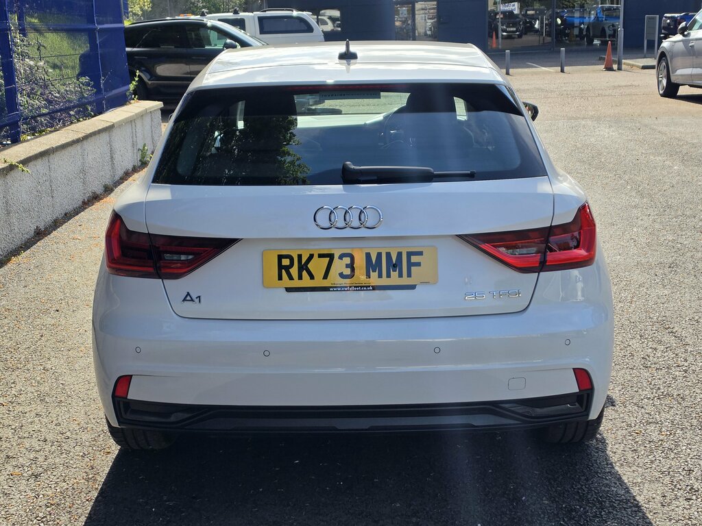Audi A1 2023 Audi A1 1.0 Sportback Tfsi RK73MMF White #4
