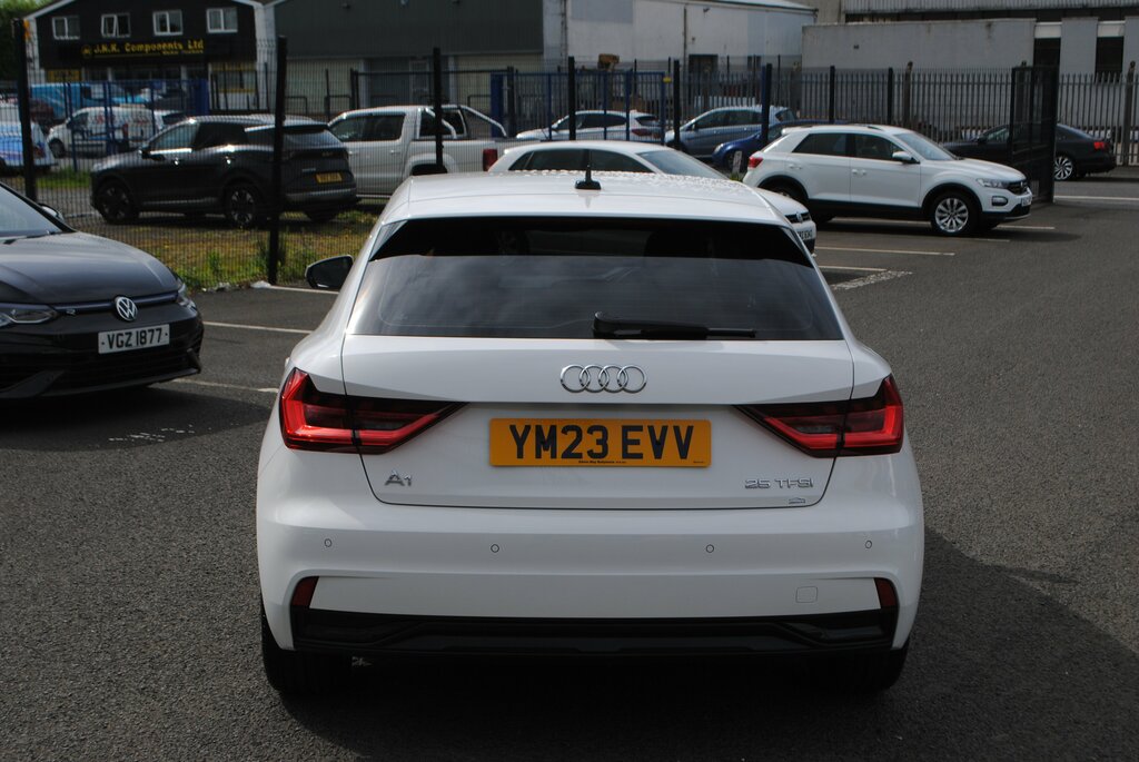 Audi A1 2023 Audi A1 1.0 Sportback Tfsi Sport 25 YM23EVV White #6