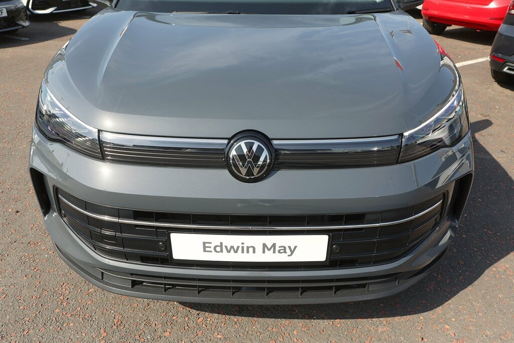 Volkswagen Tiguan 2025 Volkswagen Tiguan 1.5 Match Etsi Dsg Grey #4