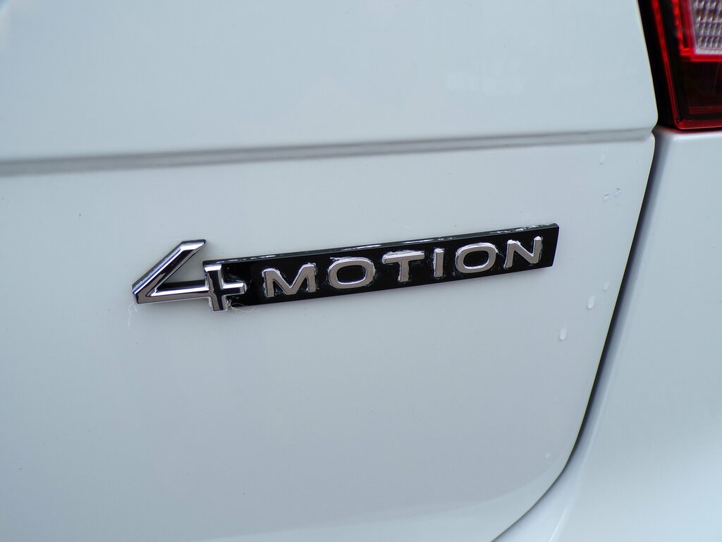 Volkswagen Tiguan 2023 Volkswagen Tiguan 2.0 R-line Tdi 4Motion Dsg SM72OHV White #4