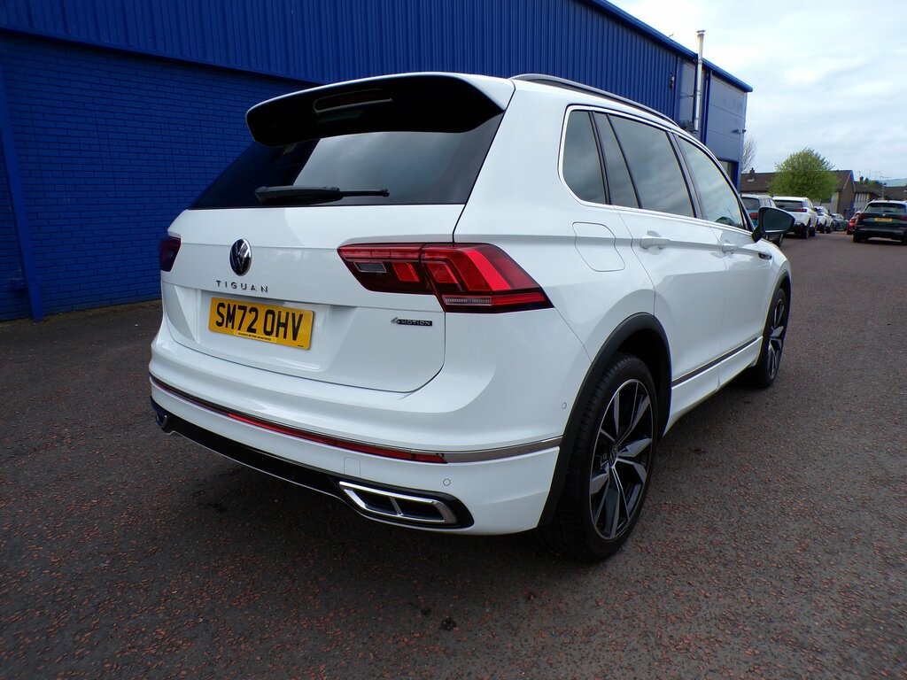 Volkswagen Tiguan 2023 Volkswagen Tiguan 2.0 R-line Tdi 4Motion Dsg SM72OHV White #3