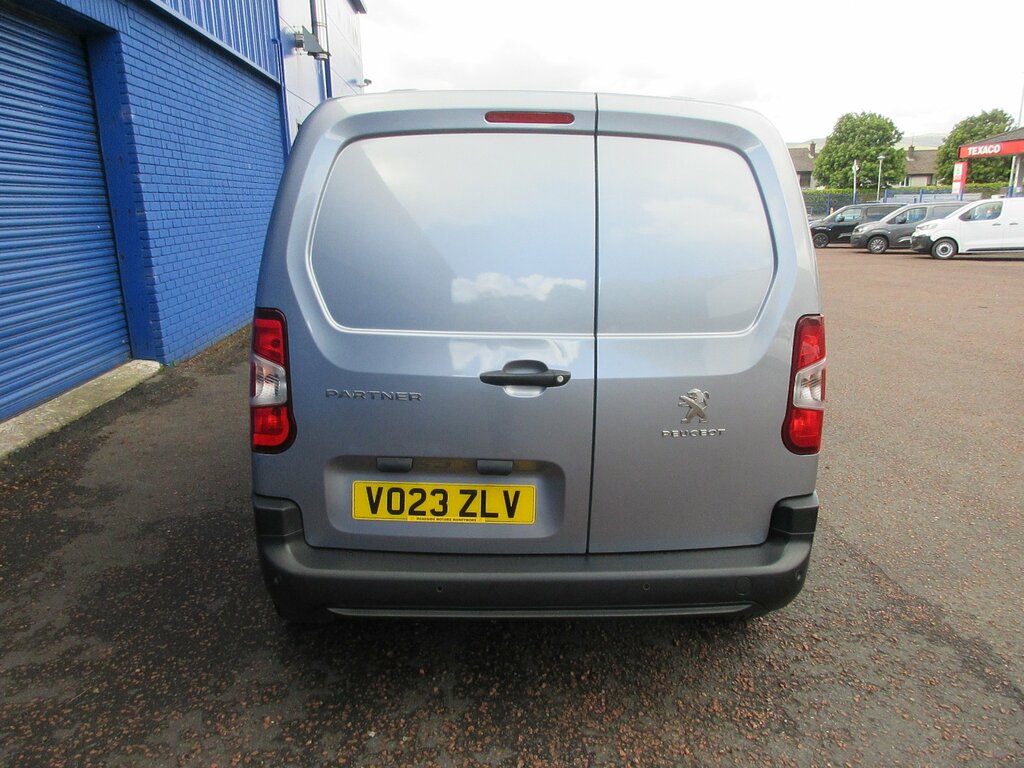 Peugeot Partner Ex.vat 2023 Peugeot Partner 1.5 Bluehdi Profession VO23ZLV Grey #4